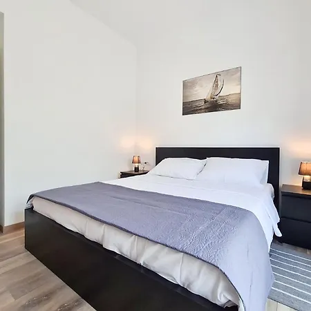 House 2118 بيت للعطل *